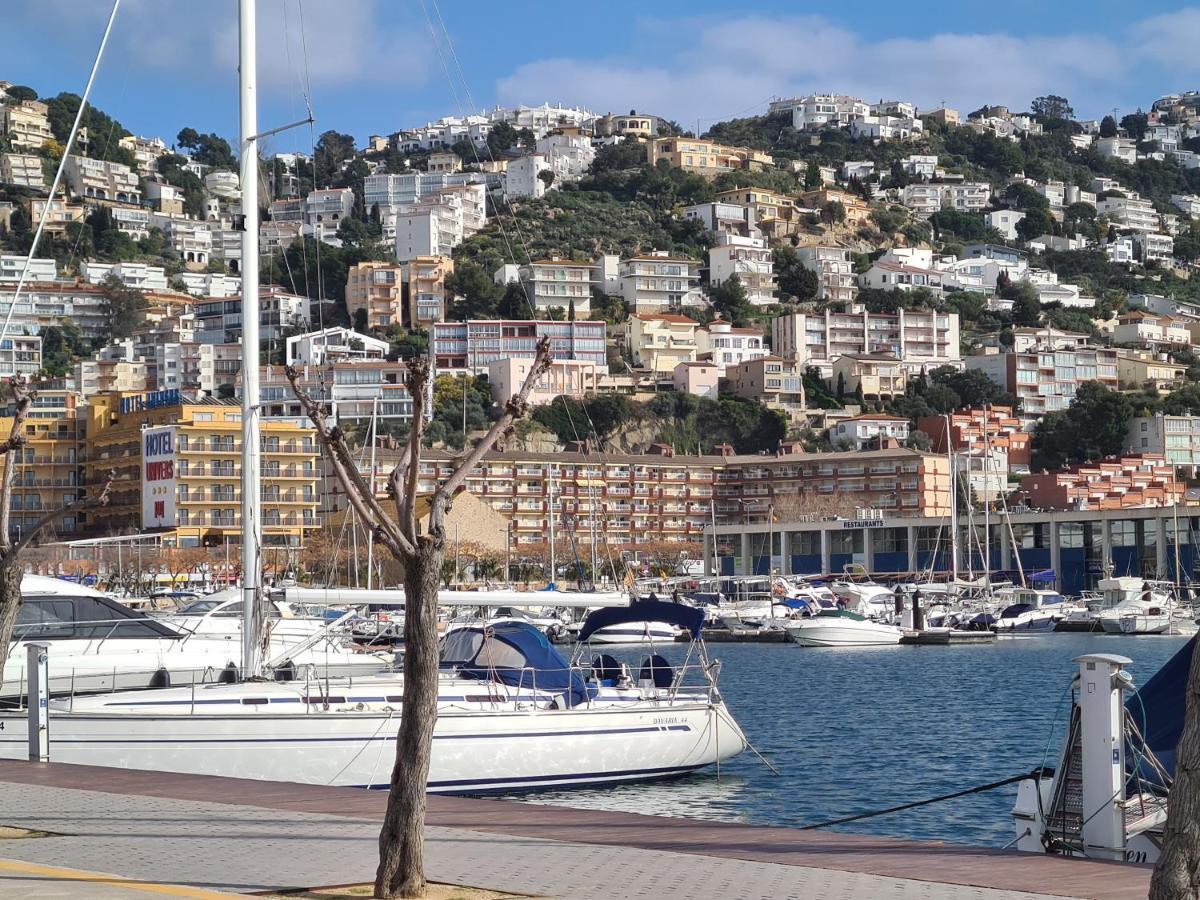 Acogedor Apartamento Vistas Al Mar Roses Exteriér fotografie